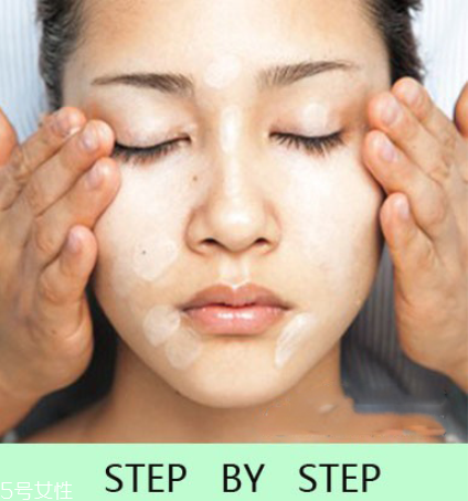 油性皮膚吃?shī)y怎么辦 萬萬沒想到可以這樣做