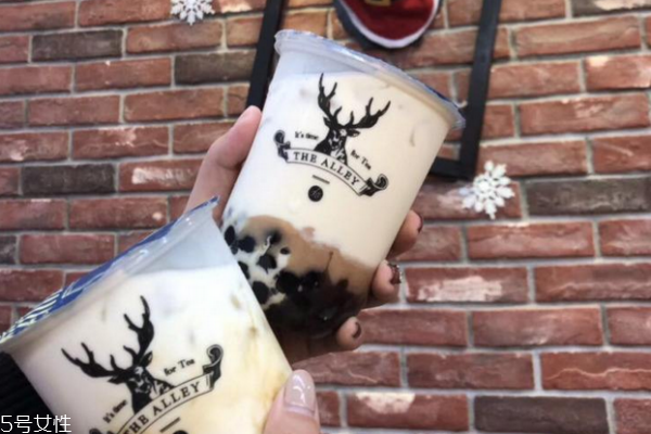 奶茶太甜怎么辦 加水加奶都可以 奶茶太甜怎么辦 加水加奶都可以