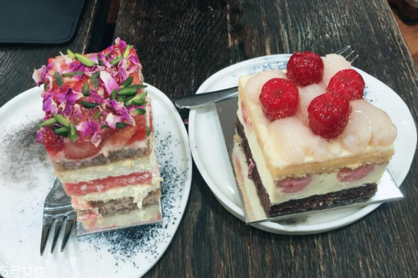 蛋糕有多少寸的 買(mǎi)蛋糕必看