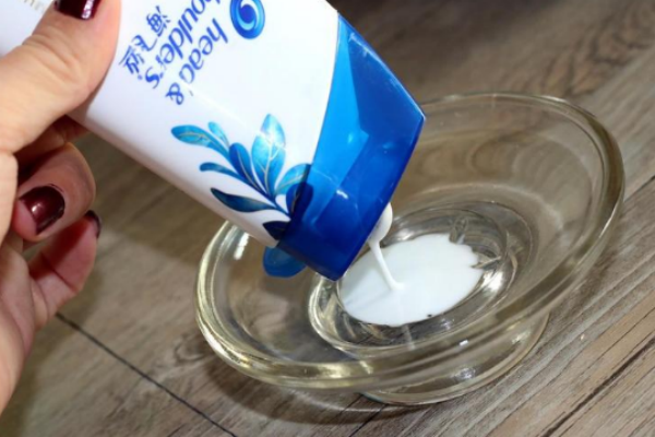 洗發(fā)水有幾種質(zhì)地 3種質(zhì)地有什么區(qū)別 洗發(fā)水有幾種質(zhì)地 3種質(zhì)地有什么區(qū)別