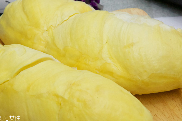 榴蓮是一年四季都有嗎 每個(gè)季節(jié)都能吃到 榴蓮是一年四季都有嗎 每個(gè)季節(jié)都能吃到