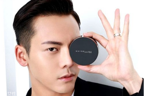 美寶蓮黑金氣墊價(jià)格多少錢 美寶蓮黑金氣墊測(cè)評(píng)