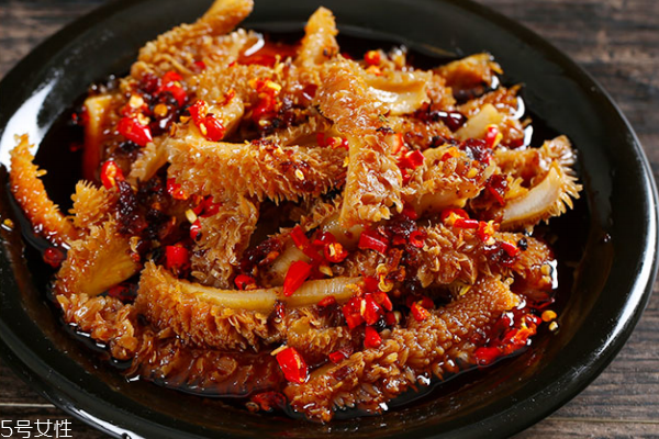 牛肚為什么咬不動 因為火候不夠 牛肚為什么咬不動 因為火候不夠