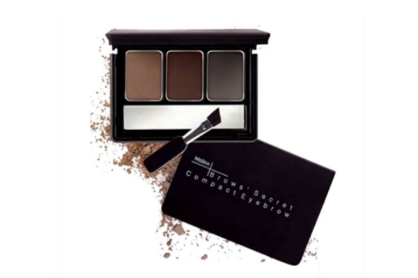 眉粉怎么畫眼線 眉粉畫眼線的危害 眉粉怎么畫眼線 眉粉畫眼線的危害