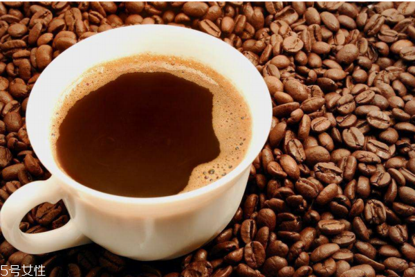 咖啡為什么利尿 因為這個物質(zhì) 咖啡為什么利尿 因為這個物質(zhì)