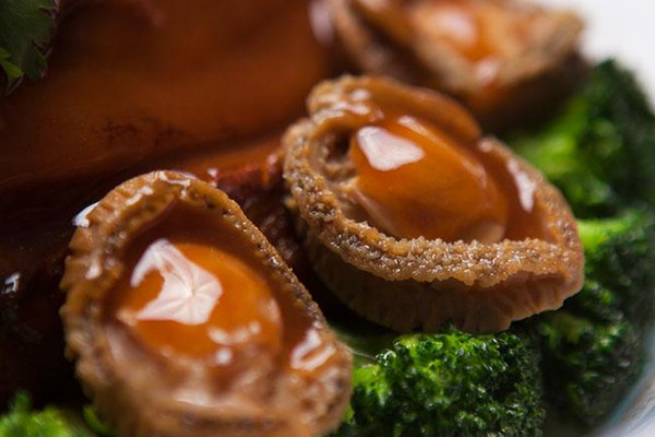 蠔油變質(zhì)是什么味道的？優(yōu)質(zhì)蠔油應呈半流狀稠度適中