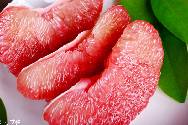 柚子是熱帶水果嗎 不屬于這個類別 柚子是熱帶水果嗎 不屬于這個類別