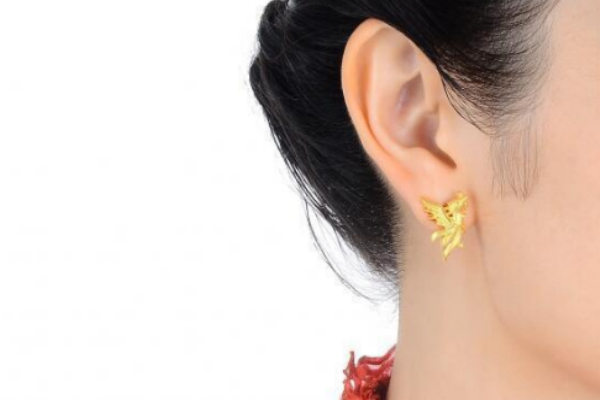 結(jié)婚三金是男方買(mǎi)還是女方買(mǎi) 有一定講究