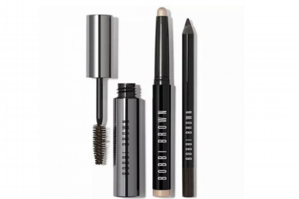 過期的化妝品用了會怎么樣 使用過期化妝品的危害 過期的化妝品用了會怎么樣 使用過期化妝品的危害