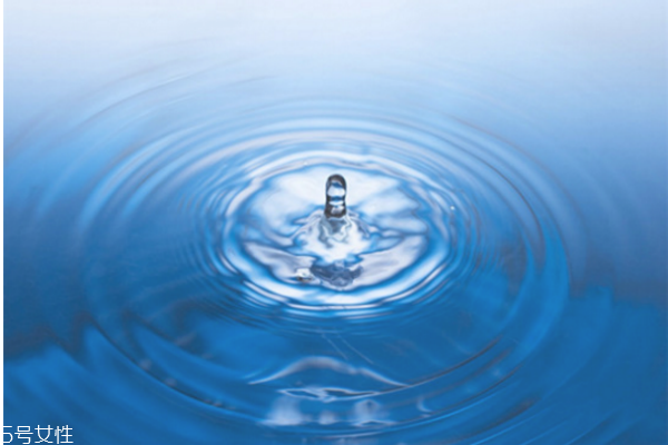 噴霧過期了還能用嗎 護(hù)膚品批號(hào)查生產(chǎn)日期 噴霧過期了還能用嗎 護(hù)膚品批號(hào)查生產(chǎn)日期