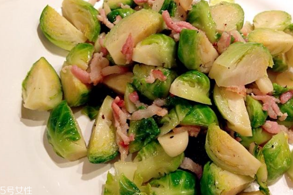 包菜為什么要手撕 手撕更美味 包菜為什么要手撕 手撕更美味