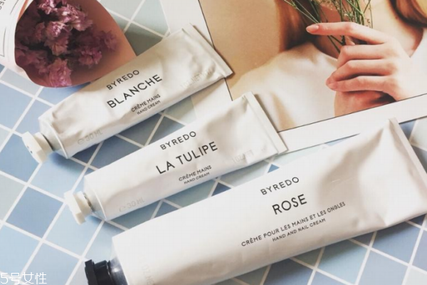 什么方法可以讓手白嫩 日常護(hù)理四點要牢記