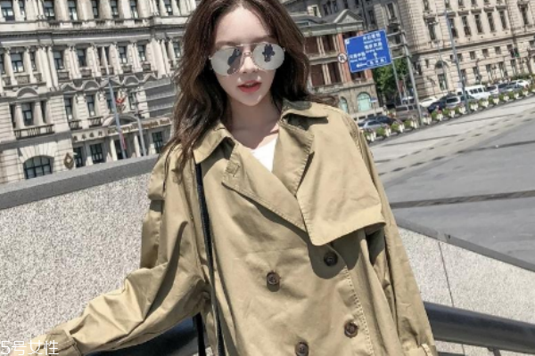 英倫風(fēng)穿搭女 小個子也能搞定 英倫風(fēng)穿搭女 小個子也能搞定