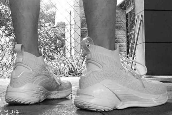 安踏kt4什么時候上市 湯普森最新簽名鞋 安踏kt4什么時候上市 湯普森最新簽名鞋