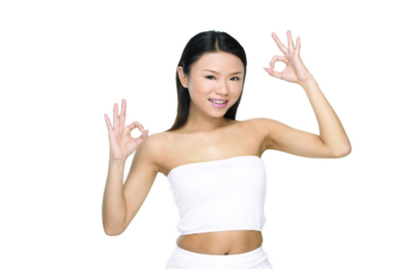 臉部汗毛這么多 你還能忍受嗎 臉部汗毛這么多 你還能忍受嗎