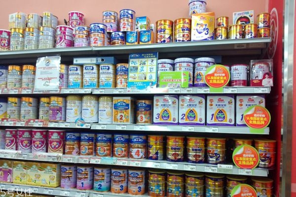 奶粉是濕法好還是干法好 濕法奶粉更營養(yǎng)新鮮 奶粉是濕法好還是干法好 濕法奶粉更營養(yǎng)新鮮