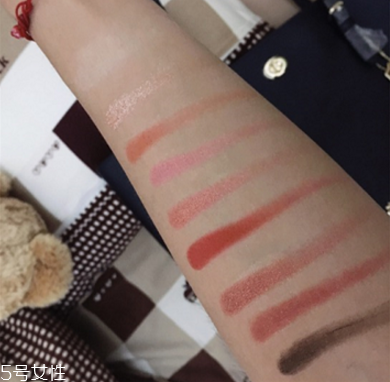 適合學生黨的眼影有哪些 學生黨眼影推薦