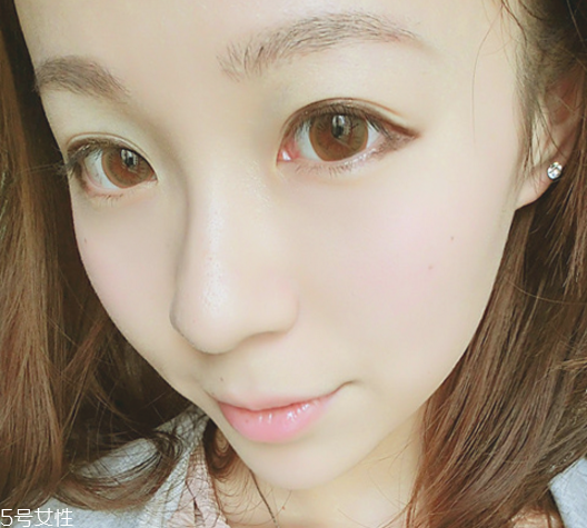 新娘妝怎么畫(huà)好看 輕松學(xué)會(huì)新娘妝容