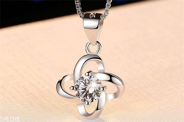 銀項鏈斷了能不能接好 大部分可以維修 銀項鏈斷了能不能接好 大部分可以維修