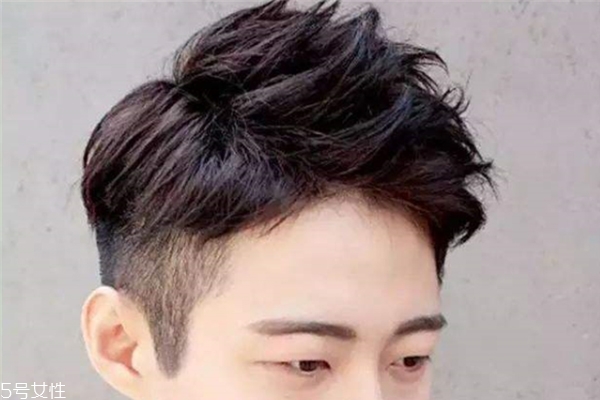 不到170男生什么發(fā)型好 這些發(fā)型不妨試一試 不到170男生什么發(fā)型好 這些發(fā)型不妨試一試