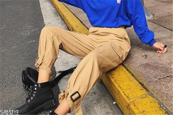 學(xué)院風(fēng)穿搭圖片 還原青春少女時(shí)代 學(xué)院風(fēng)穿搭圖片 還原青春少女時(shí)代