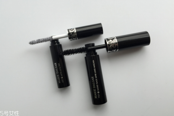 紫色睫毛膏給人什么感覺 紫色睫毛膏適合什么人 紫色睫毛膏給人什么感覺 紫色睫毛膏適合什么人