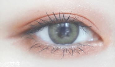 情人節(jié)化什么眼妝 約會(huì)眼妝畫法