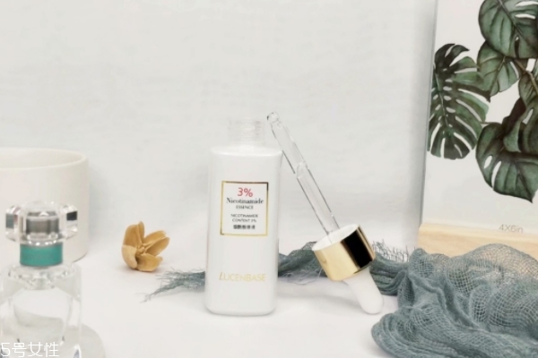 秋天皮膚怎么美白 這款不能錯過 秋天皮膚怎么美白 這款不能錯過