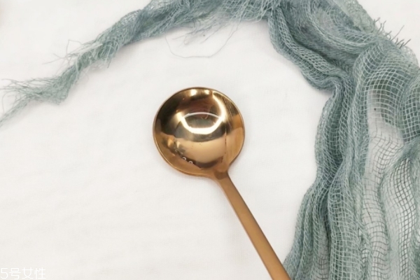 秋天皮膚怎么美白 這款不能錯過 秋天皮膚怎么美白 這款不能錯過