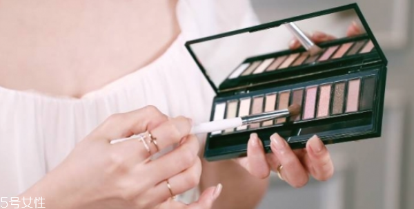 和男朋友約會(huì)化什么妝好看 直男最愛妝容 和男朋友約會(huì)化什么妝好看 直男最愛妝容