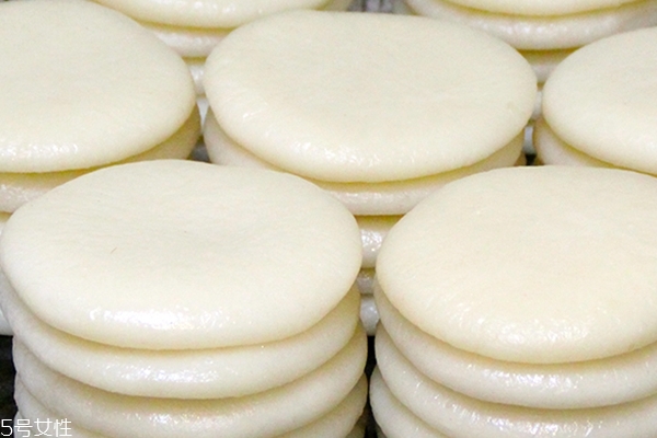 糍粑怎么做 做法不簡(jiǎn)單 糍粑怎么做 做法不簡(jiǎn)單