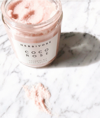 herbivore玫瑰椰子身體磨砂膏怎么樣 提升浴室幸福感 herbivore玫瑰椰子身體磨砂膏怎么樣 提升浴室幸福感