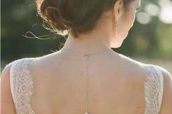 中醫(yī)治療頸椎病最有效的三種方法 中醫(yī)治療頸椎病最有效的三種方法