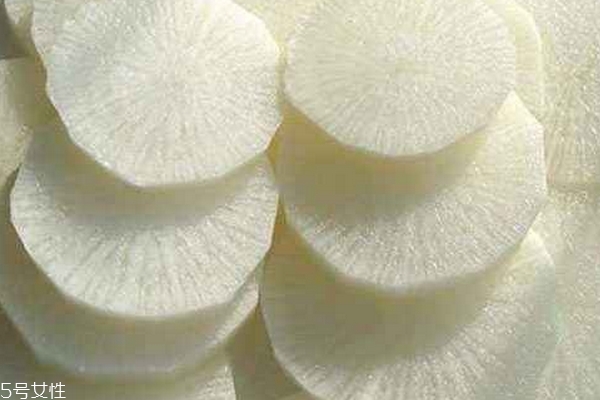 白蘿卜可以和土豆一起吃嗎 兩者沒有沖突 白蘿卜可以和土豆一起吃嗎 兩者沒有沖突