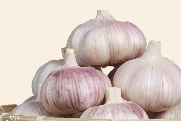 大蒜為什么能殺菌 是這個(gè)原因 大蒜為什么能殺菌 是這個(gè)原因