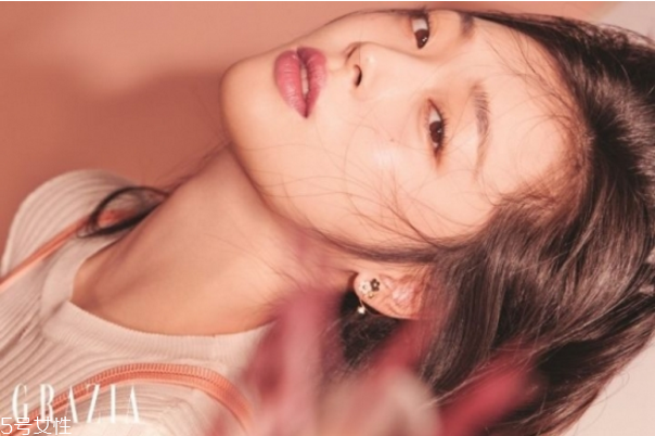 秋冬口紅哪個(gè)顏色好看 秋冬口紅色號(hào)推薦 秋冬口紅哪個(gè)顏色好看 秋冬口紅色號(hào)推薦