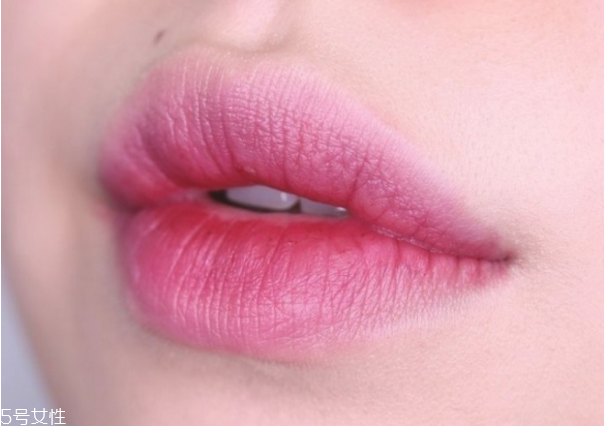 秋冬口紅哪個(gè)顏色好看 秋冬口紅色號(hào)推薦 秋冬口紅哪個(gè)顏色好看 秋冬口紅色號(hào)推薦