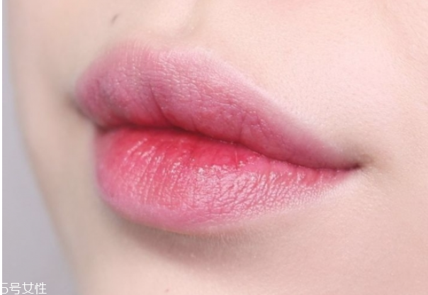 秋冬口紅哪個(gè)顏色好看 秋冬口紅色號(hào)推薦 秋冬口紅哪個(gè)顏色好看 秋冬口紅色號(hào)推薦