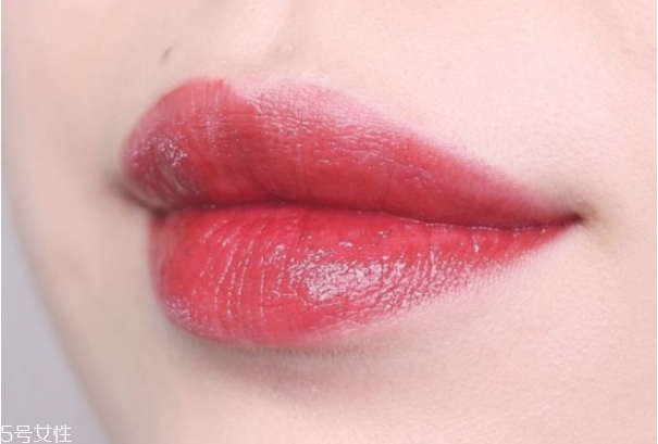 秋冬口紅哪個(gè)顏色好看 秋冬口紅色號(hào)推薦 秋冬口紅哪個(gè)顏色好看 秋冬口紅色號(hào)推薦