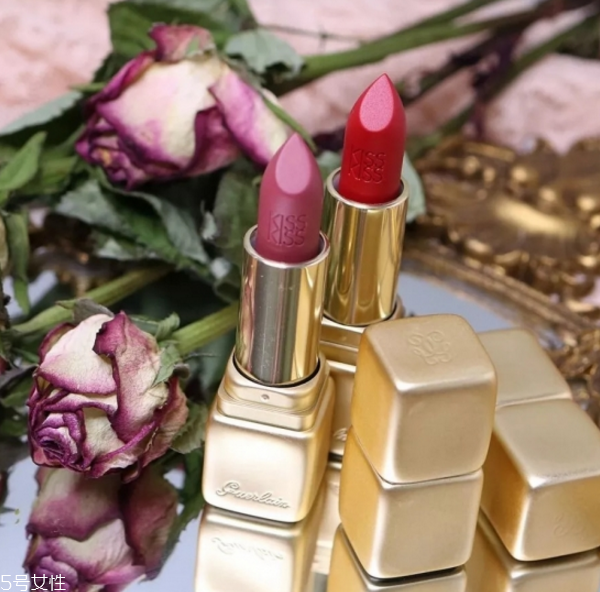 秋冬口紅哪個(gè)顏色好看 秋冬口紅色號(hào)推薦 秋冬口紅哪個(gè)顏色好看 秋冬口紅色號(hào)推薦