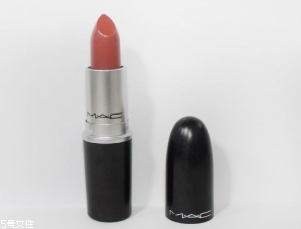 秋冬口紅哪個(gè)顏色好看 秋冬口紅色號(hào)推薦 秋冬口紅哪個(gè)顏色好看 秋冬口紅色號(hào)推薦
