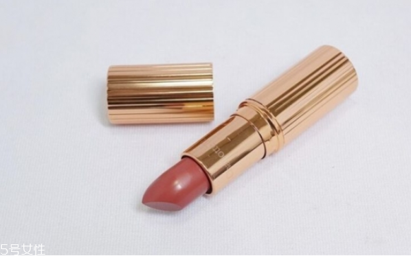 秋冬口紅哪個(gè)顏色好看 秋冬口紅色號(hào)推薦 秋冬口紅哪個(gè)顏色好看 秋冬口紅色號(hào)推薦