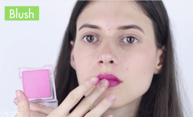 復(fù)古色是什么顏色 復(fù)古色口紅色號推薦 復(fù)古色是什么顏色 復(fù)古色口紅色號推薦