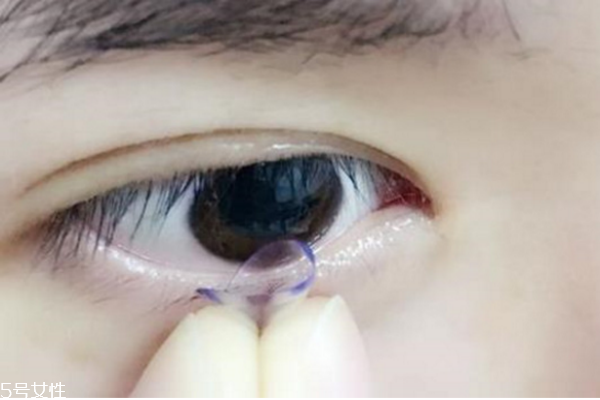 美瞳哪個(gè)顏色自然 自然色美瞳推薦 美瞳哪個(gè)顏色自然 自然色美瞳推薦