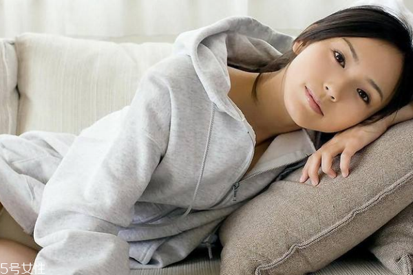 來大姨媽特別憔悴怎么辦 4個(gè)技巧還你好氣色