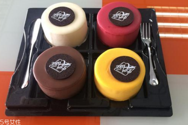 月餅哪個牌子好吃 親測4款奇葩口味的月餅