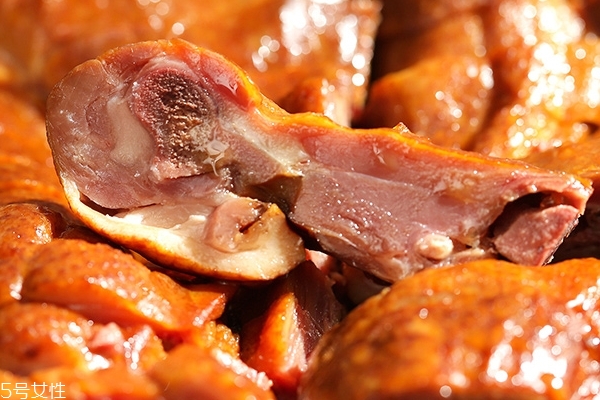 烤鴨怎么卷 一看就會(huì)了 烤鴨怎么卷 一看就會(huì)了