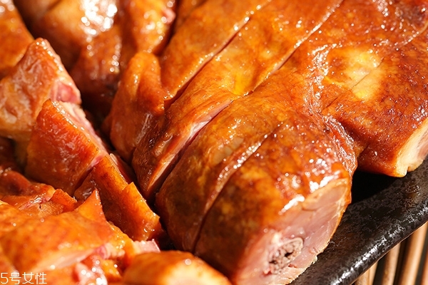 烤鴨怎么卷 一看就會(huì)了 烤鴨怎么卷 一看就會(huì)了