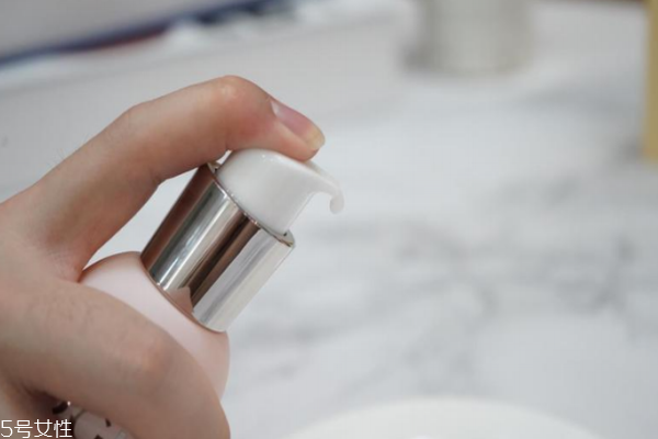 高姿勻凈萃白系列好嗎 用法順序和詳細(xì)評(píng)測(cè) 高姿勻凈萃白系列好嗎 用法順序和詳細(xì)評(píng)測(cè)