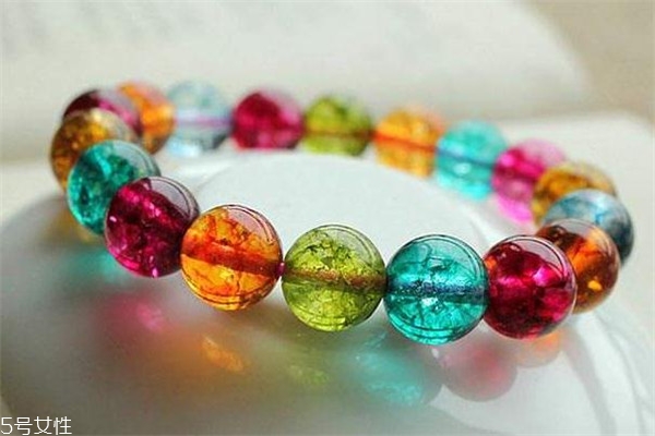 爆花晶對人體有害嗎 盡量少戴 爆花晶對人體有害嗎 盡量少戴